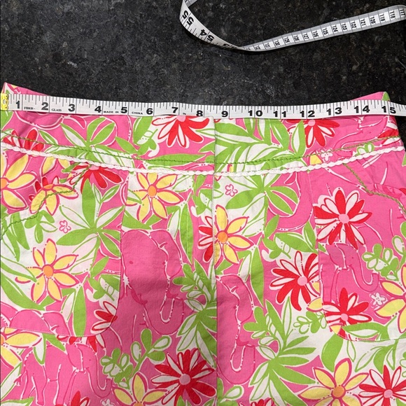 Lilly Pulitzer skort in the "Garden Vista" print. Size 6 - Picture 5 of 7